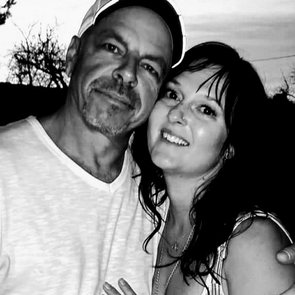 Meet your Posher, Loesha - Picture 2 of 10